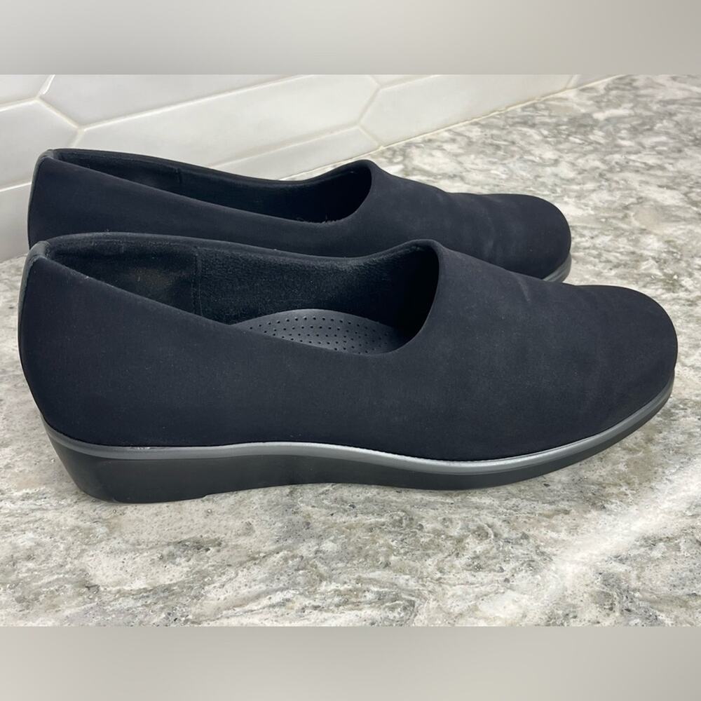 SAS Black Bliss Microfiber Low Comfort Wedge Slip On Shoes, size 9